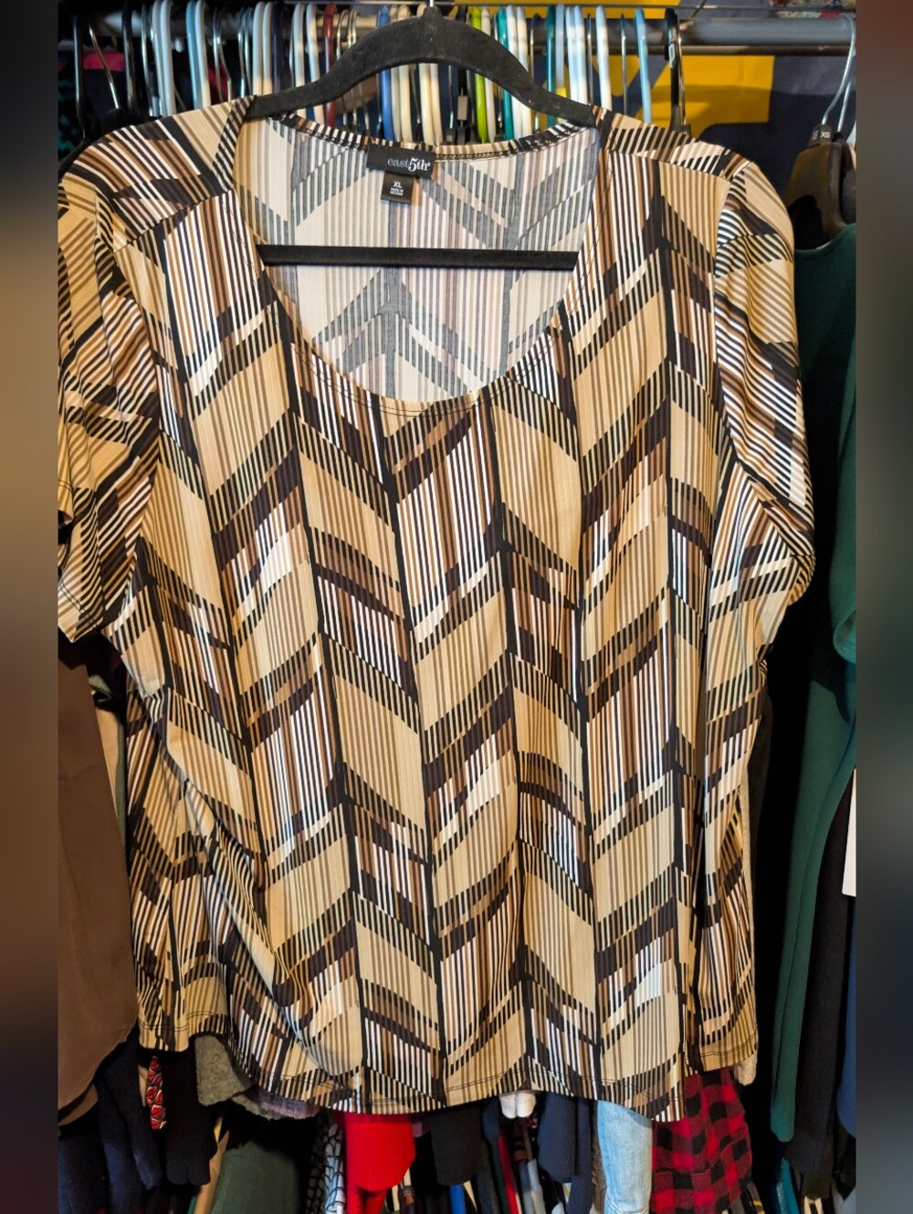 East 5th Tan and Black Chevron Stripe Short Sleeve Top